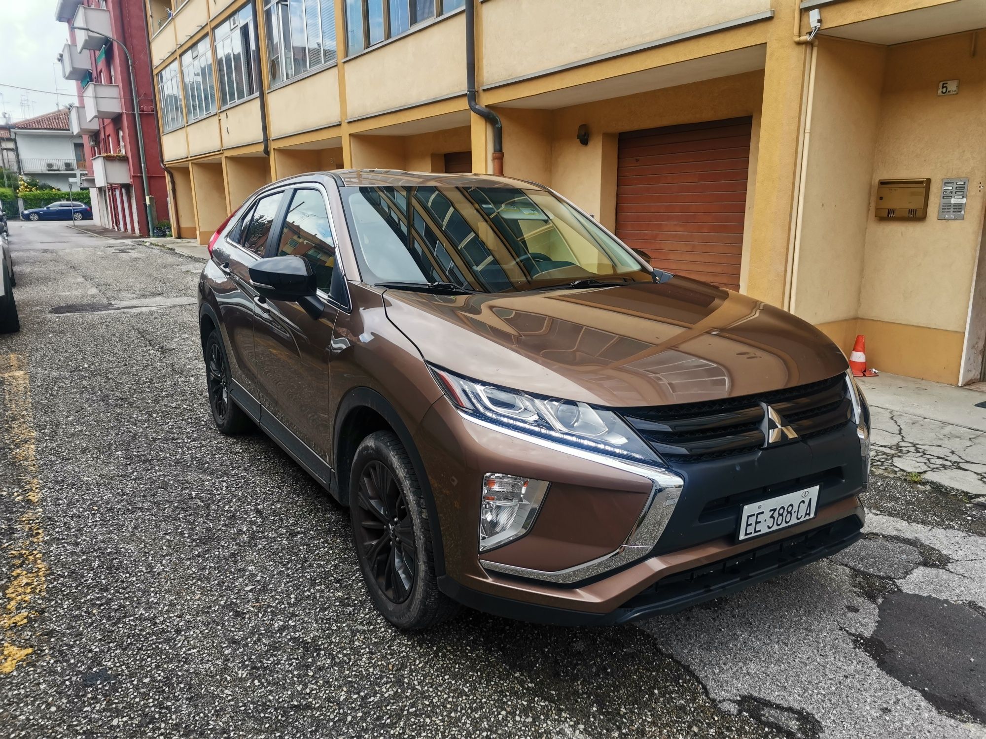 Mitsubishi eclipse cross