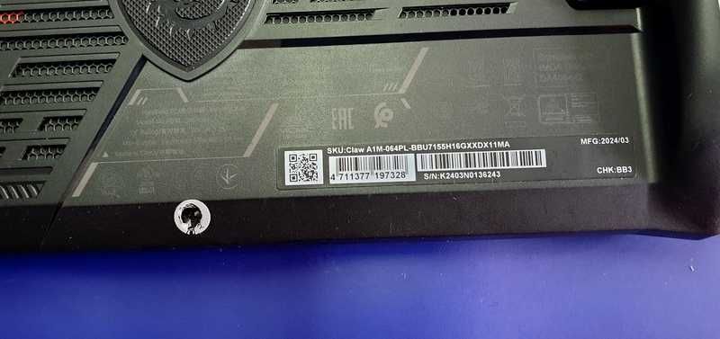 Konsola przenośna MSI Claw ms-1t41 Komplet Gwarancja Zadbany!