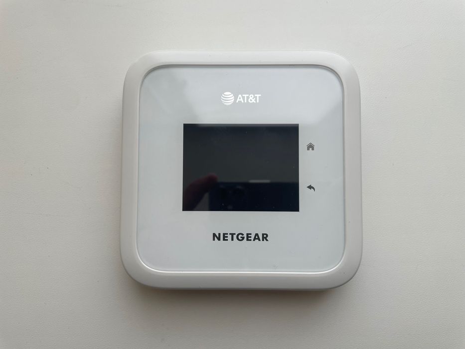 Роутер Netgear Nighthawk M6 (MR6110) 5G WiFi 6E