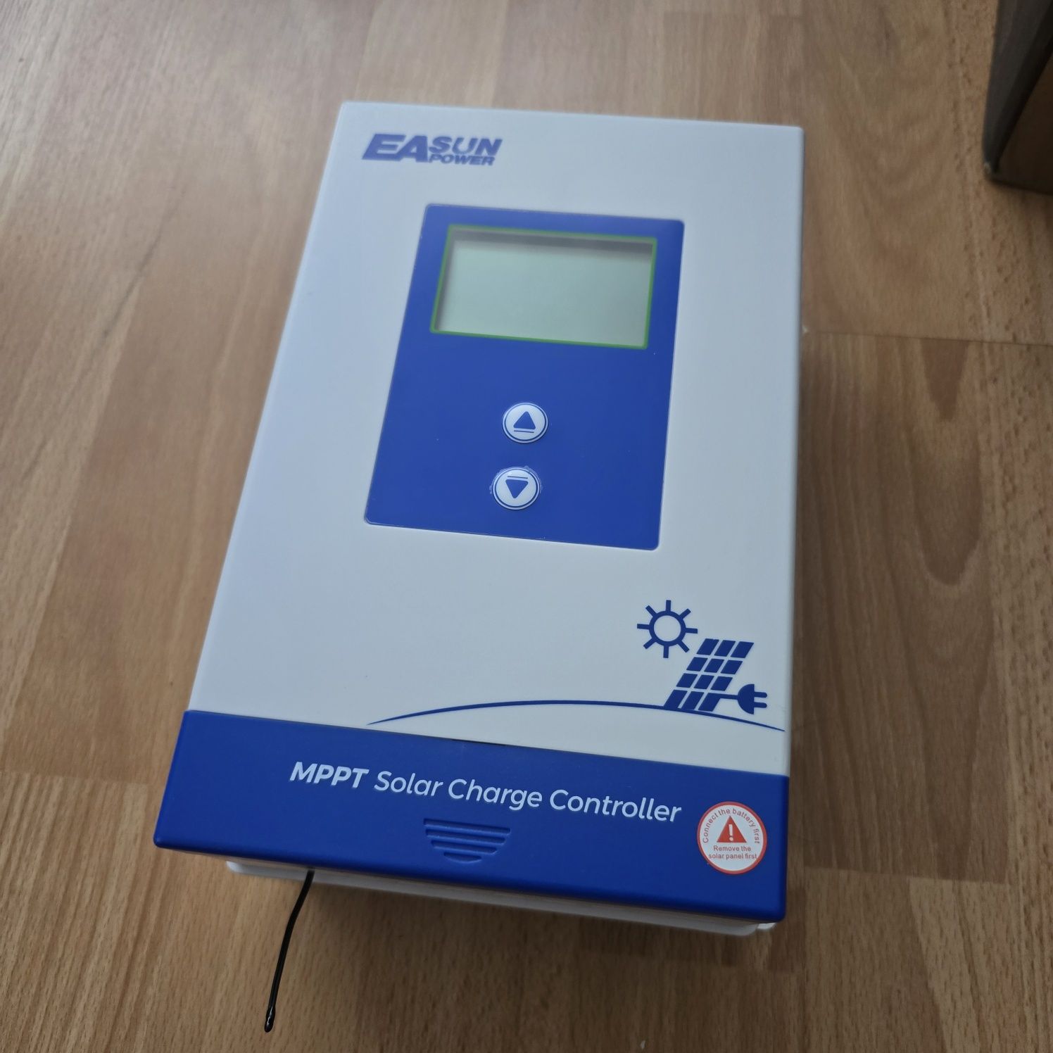 Regulator solarny MPPT EAsun 60A od 15 do 150V dla aku od 12V do 48V