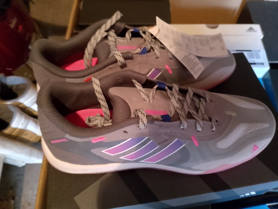 Buty Adidasy mam na sprzedaż Damskie