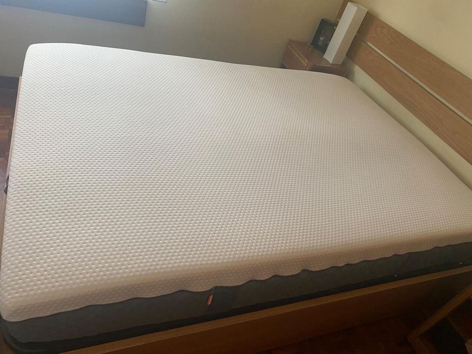 Colchão Emma Hybrid 1,40x1,90x0,20