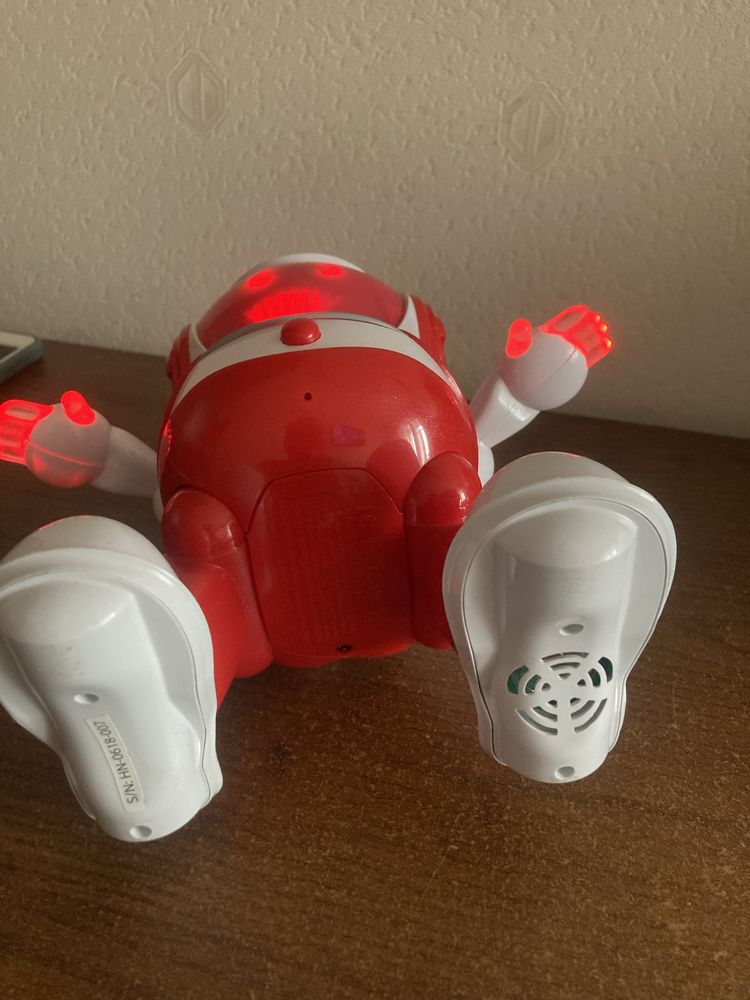 Продам интерактивный робот тоsy disco robo lucos на украінськоі мові