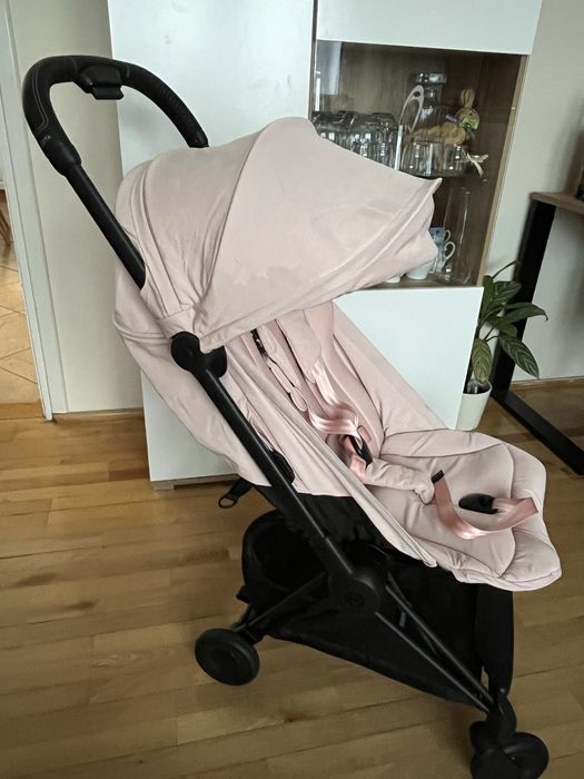 Wózek spacwrowy cybex coya black matt peach pink