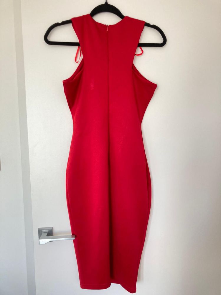 Elegancka sukienka AX Paris