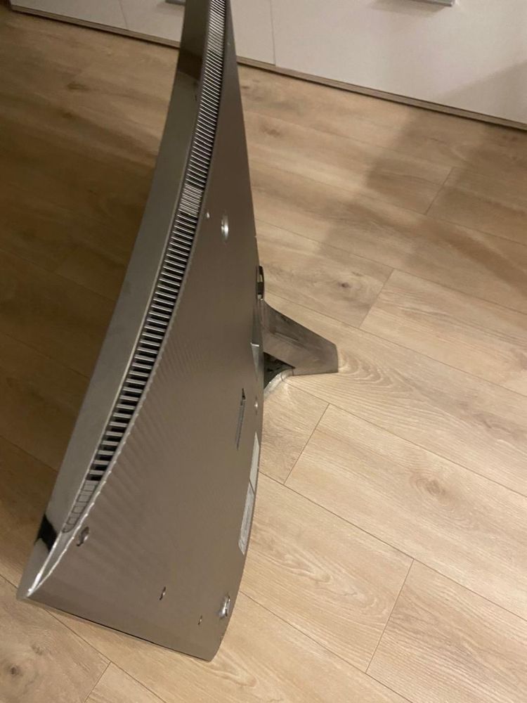 Telewizor Samsung 48' cali