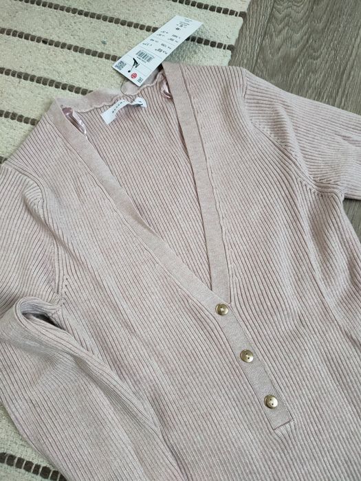 Sprzedam sweter Reserved