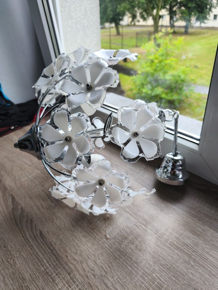 Lampa, żyrandol,oświetlenie