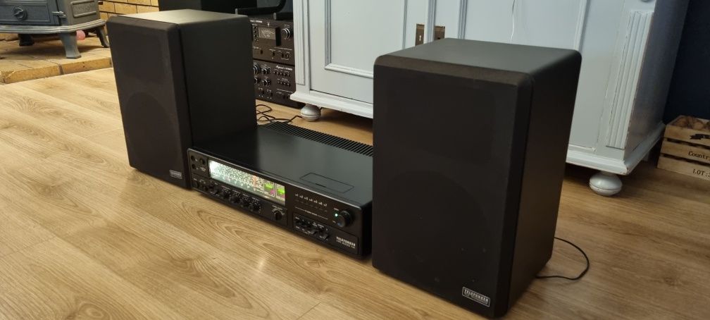 Amplituner TELEFUNKEN HR-4000, kolumny Profesional