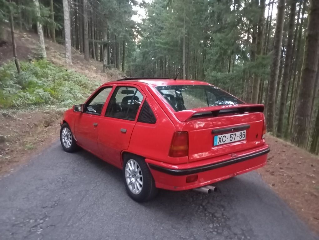 Opel Kadett E 1.4