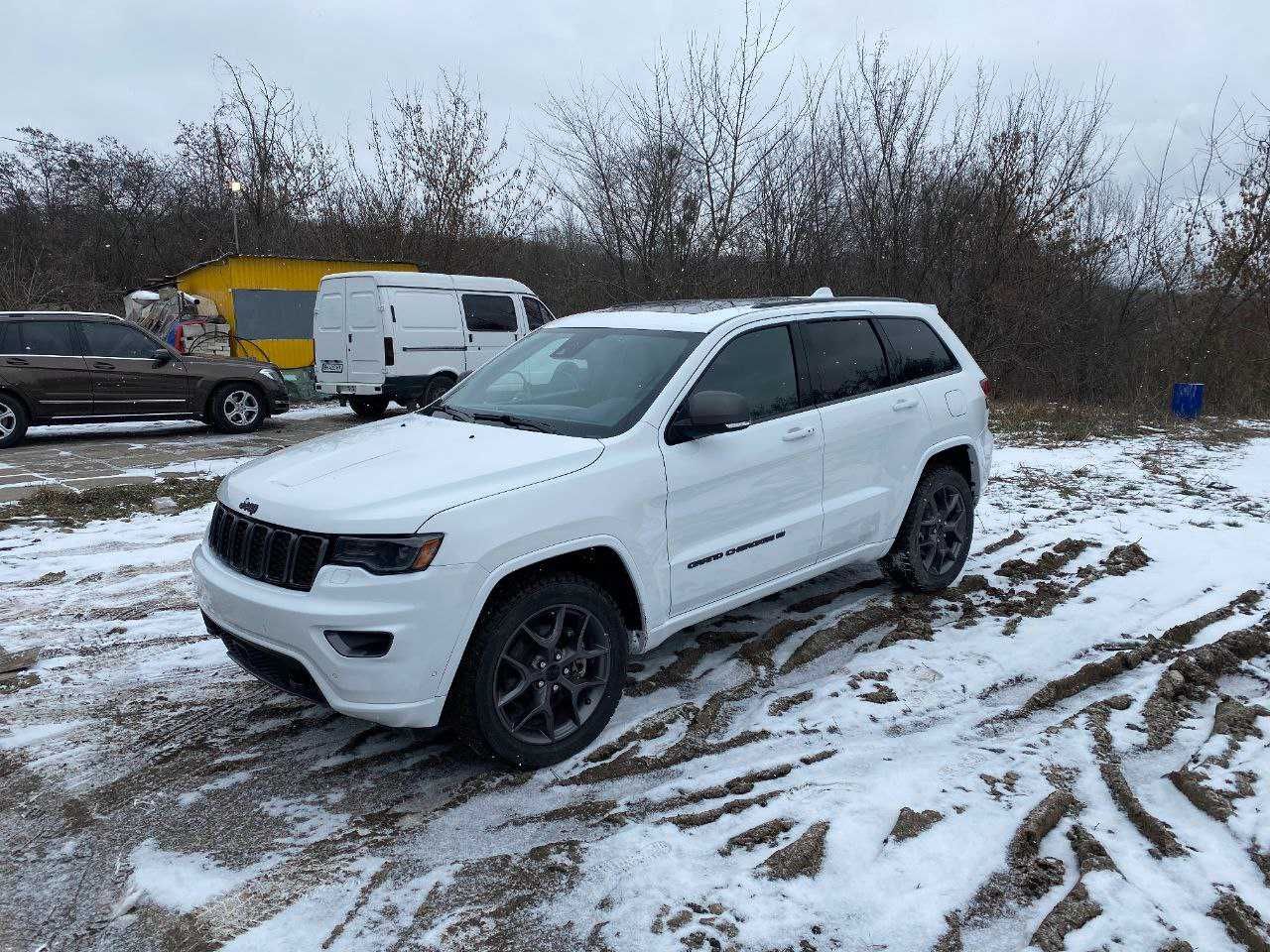 JEEP Grand Cherokee 4x4 80-th Anniversary 21 год, 20 000 родной пробег