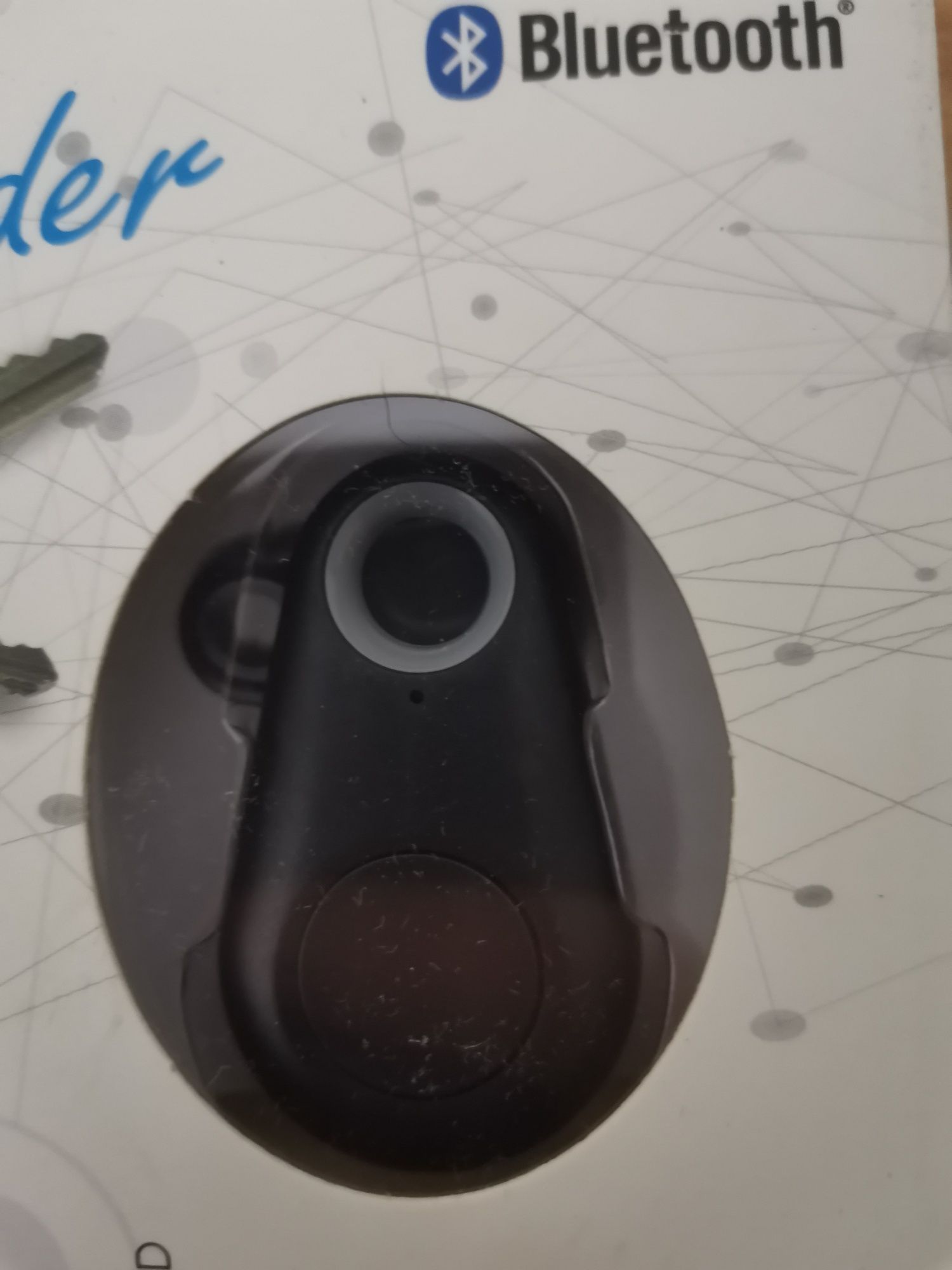4x Lokalizator do kluczy portfela telefonu brelok bluetooth czarny dok