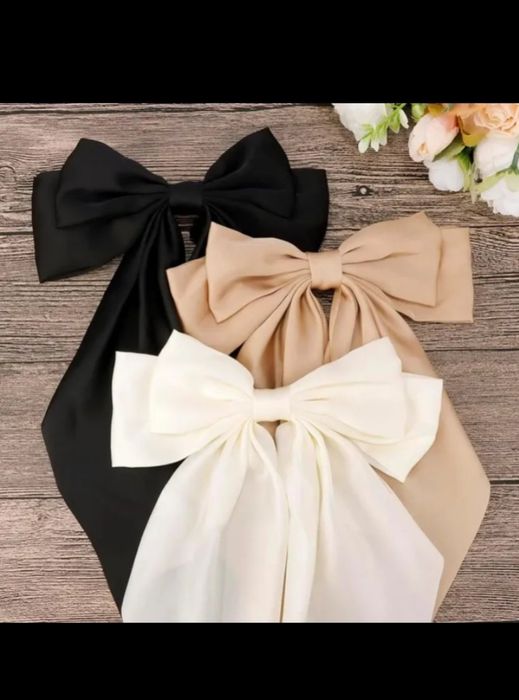 Бантики для волосся