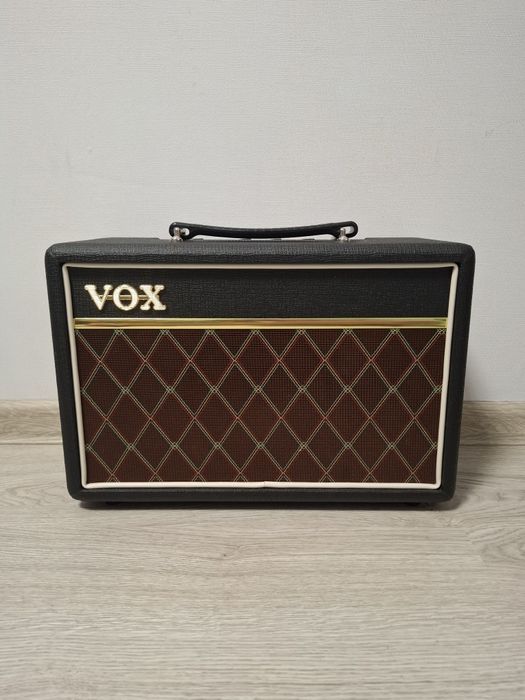Комбо підсилювач vox pathfinder 10