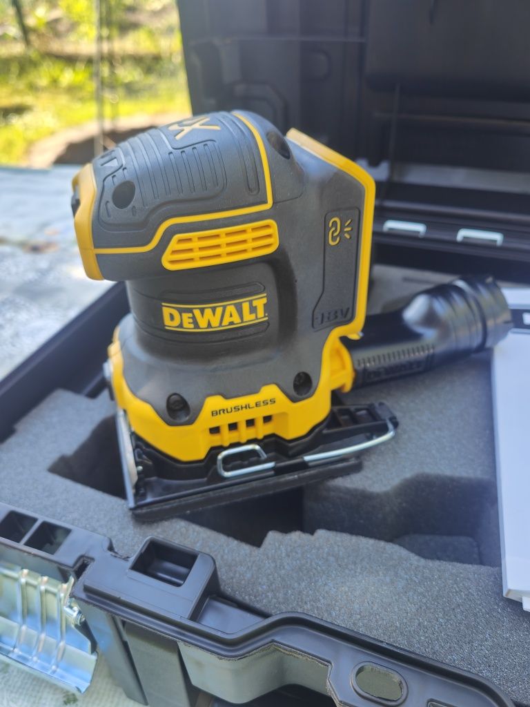 Szlifierka DeWalt DCW200NT