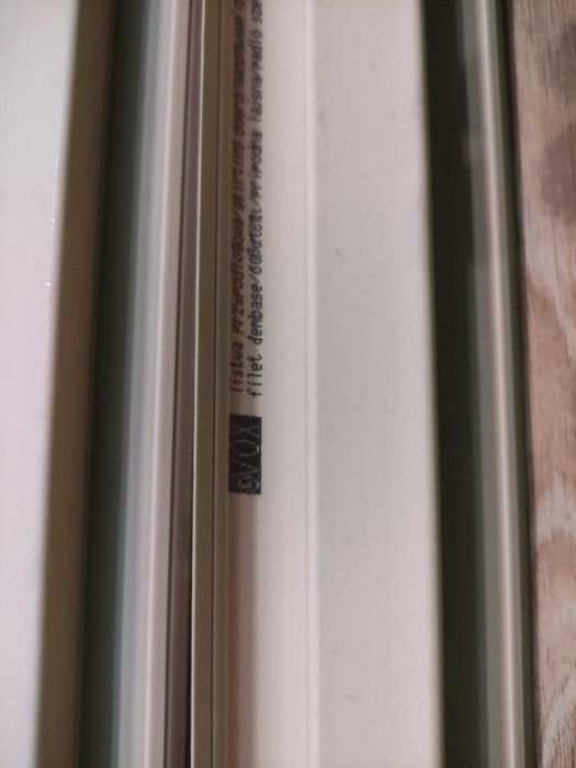 Listwy Przypodłogowe Vox Smart Flex Dąb Citrin 582