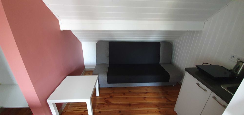 Mała kawalerka w samym centrum przy parku dla 1 osoby