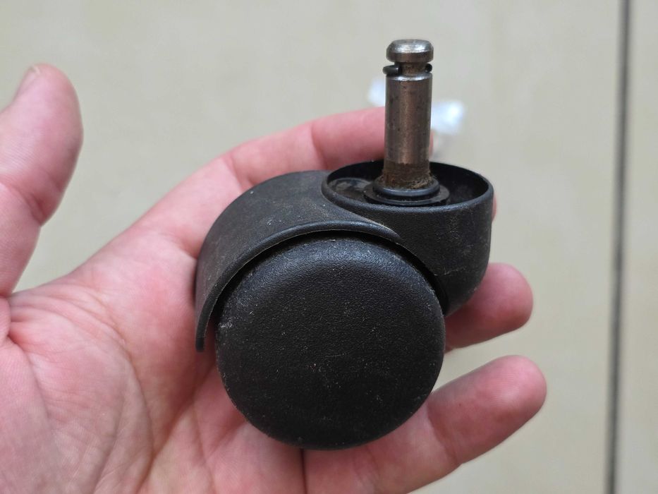 Колеса для крісла, комп'ютерного стула, кресла