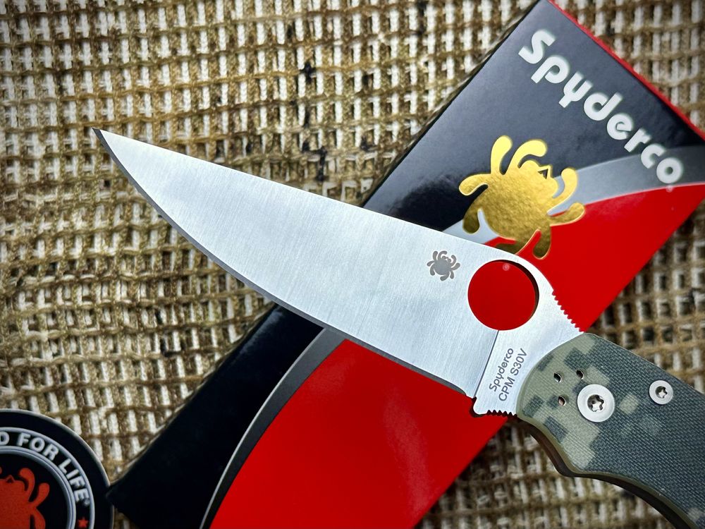 Нож Spyderco Military 2 Camo Compression Lock S30V