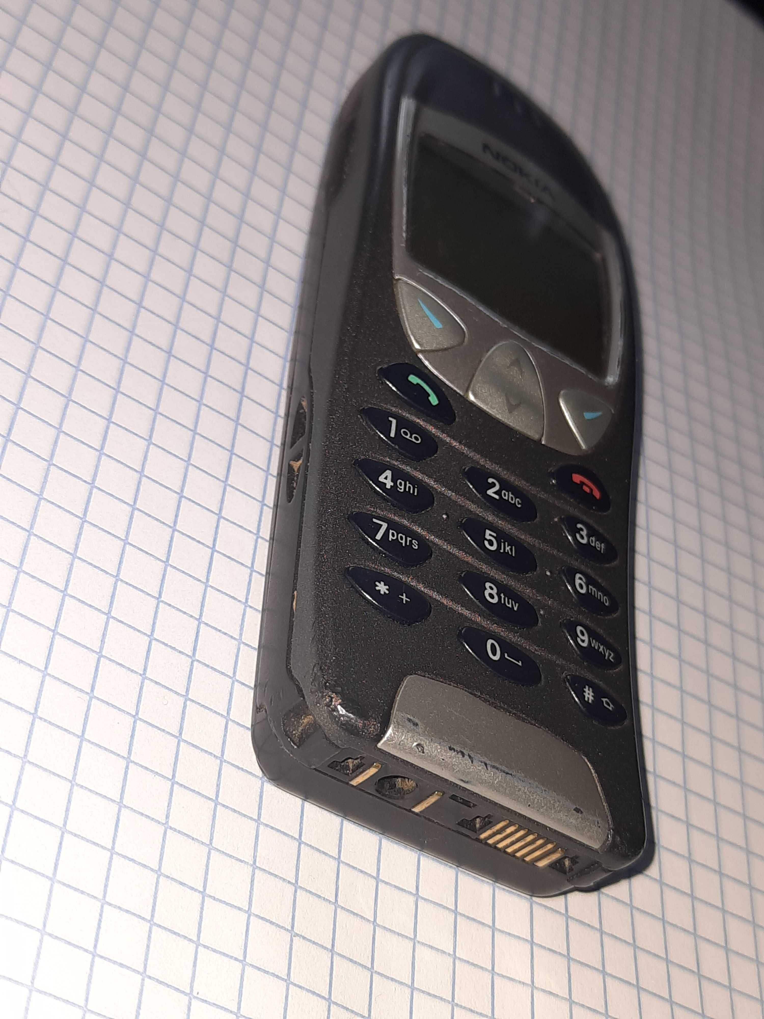 Продам мобильный телефон Nokia 6210