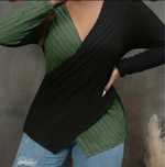 Sweter sprzedam asymetryczny
