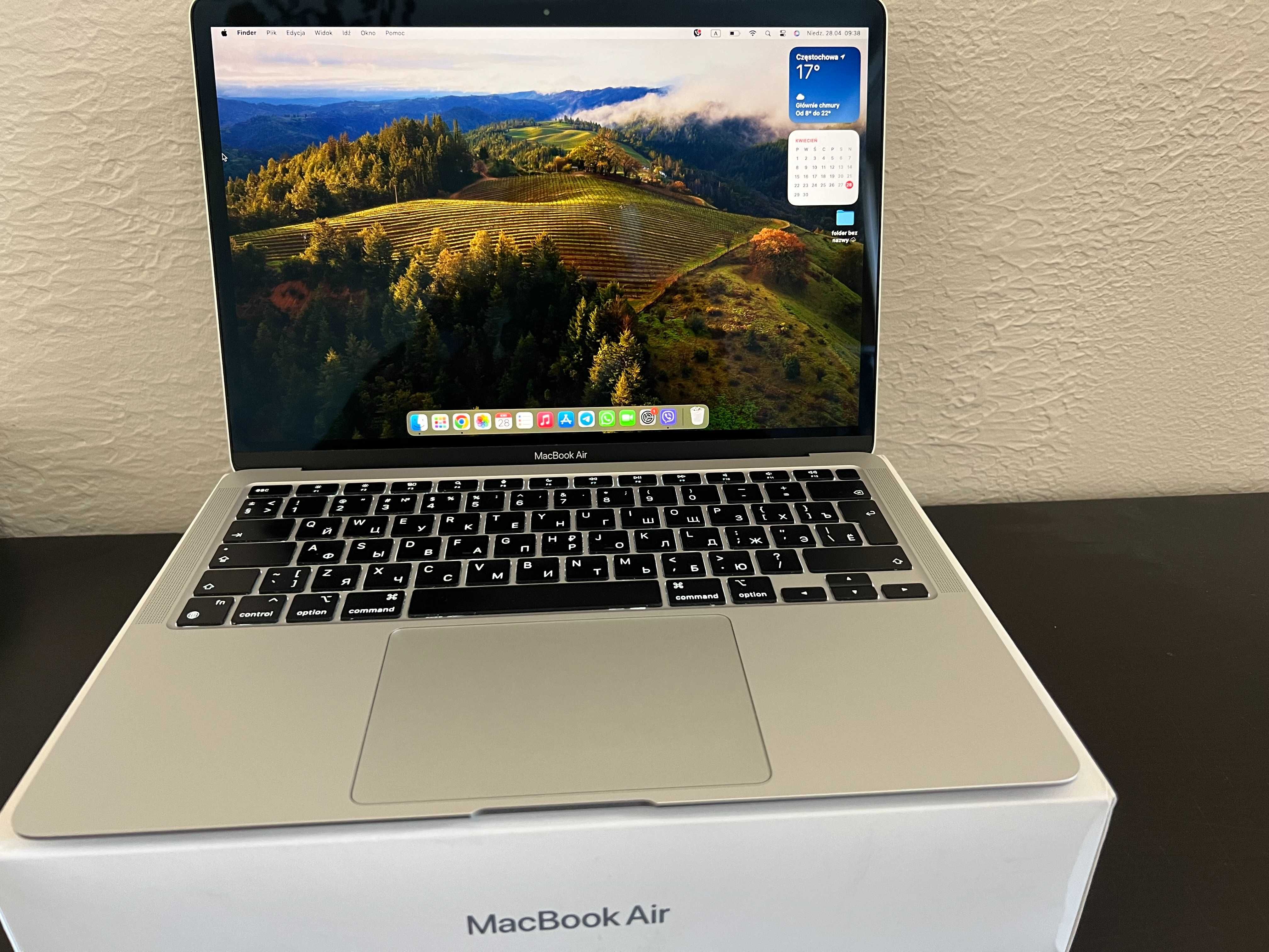 Macbook AIR m1 2020/RAM 8gb/256gb