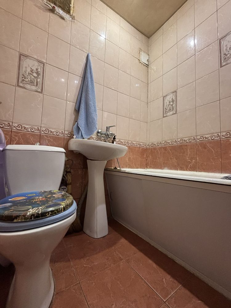 Продается 2 комнатная квартира. Самый центр. Славянск