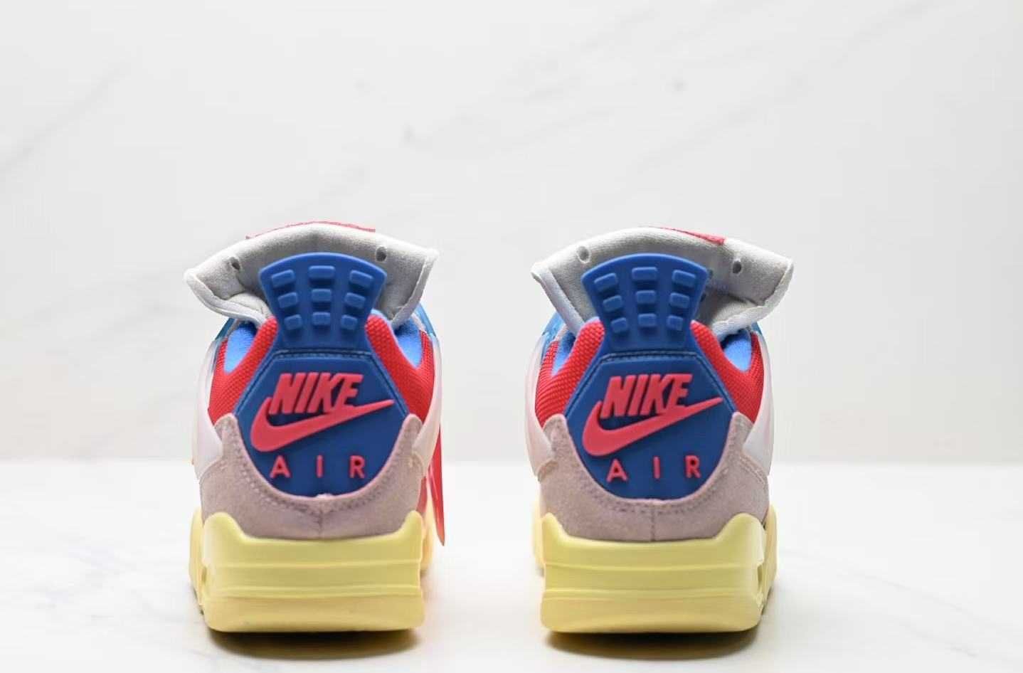 Jordan 4 RetroUnion Guava Ice R.40