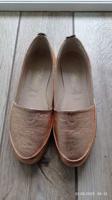 Балетки кожаные новые