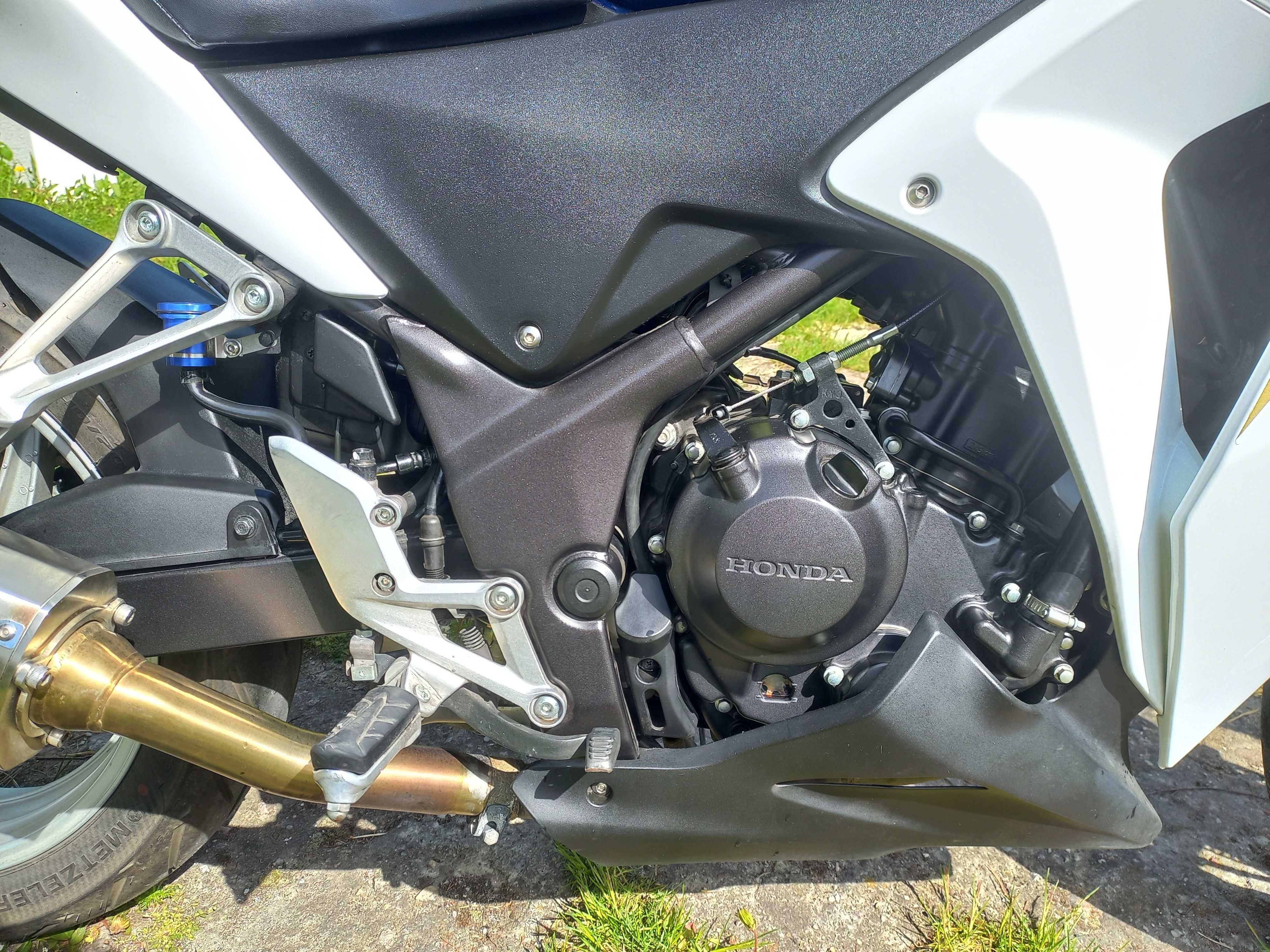 Motocykl Honda CBR 250R Stan Bardzo Dobry A2