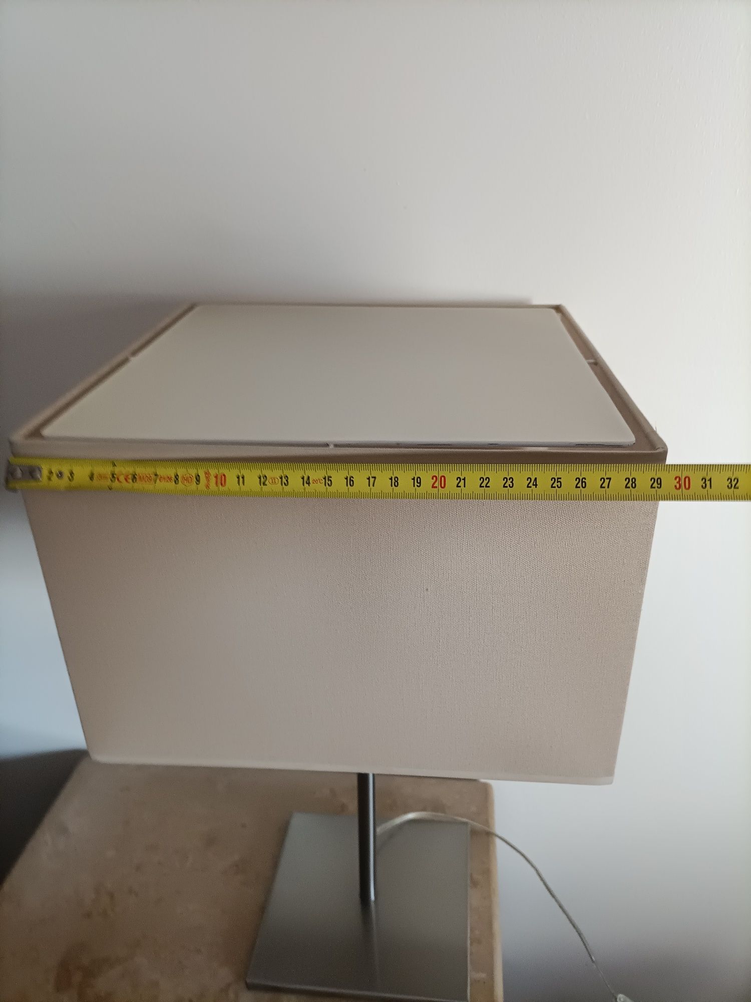 Candeeiro de mesa