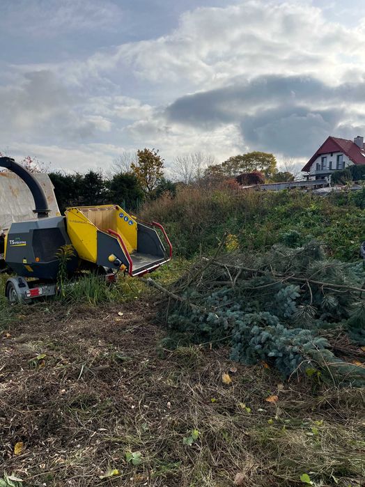 USŁUGI RĘBAKIEM mielenie gałęzi zrębkowanie WYCINKA drzew frezowanie