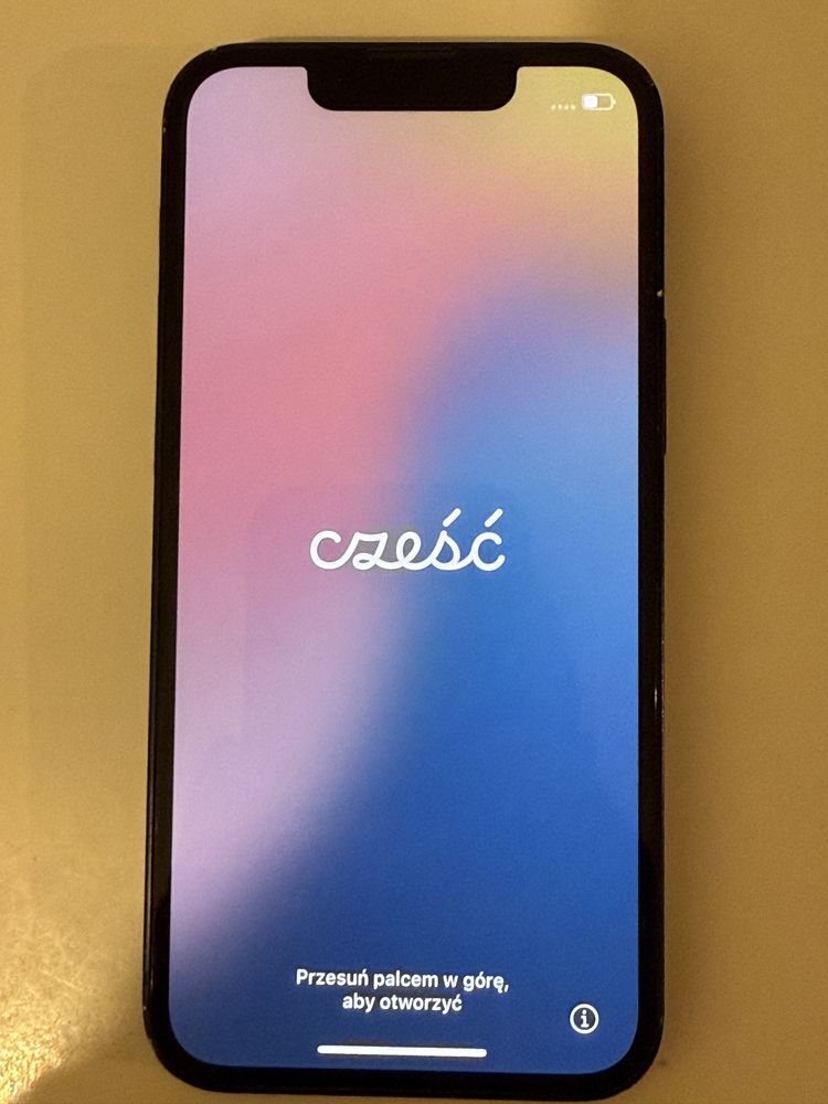 Iphone 13 mini w dobrym stanie