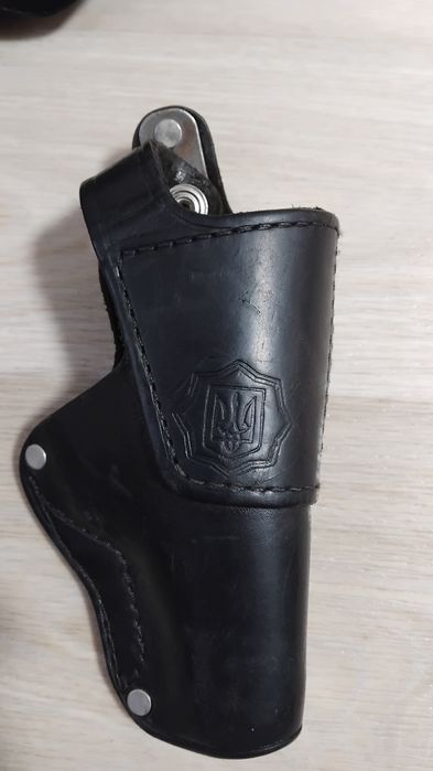 Кобури ПМ закрита та відкрита.