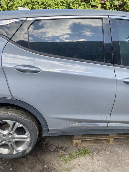 Двері Chevrolet bolt EV 17-23 двери дверь дверка Розборка Разборка