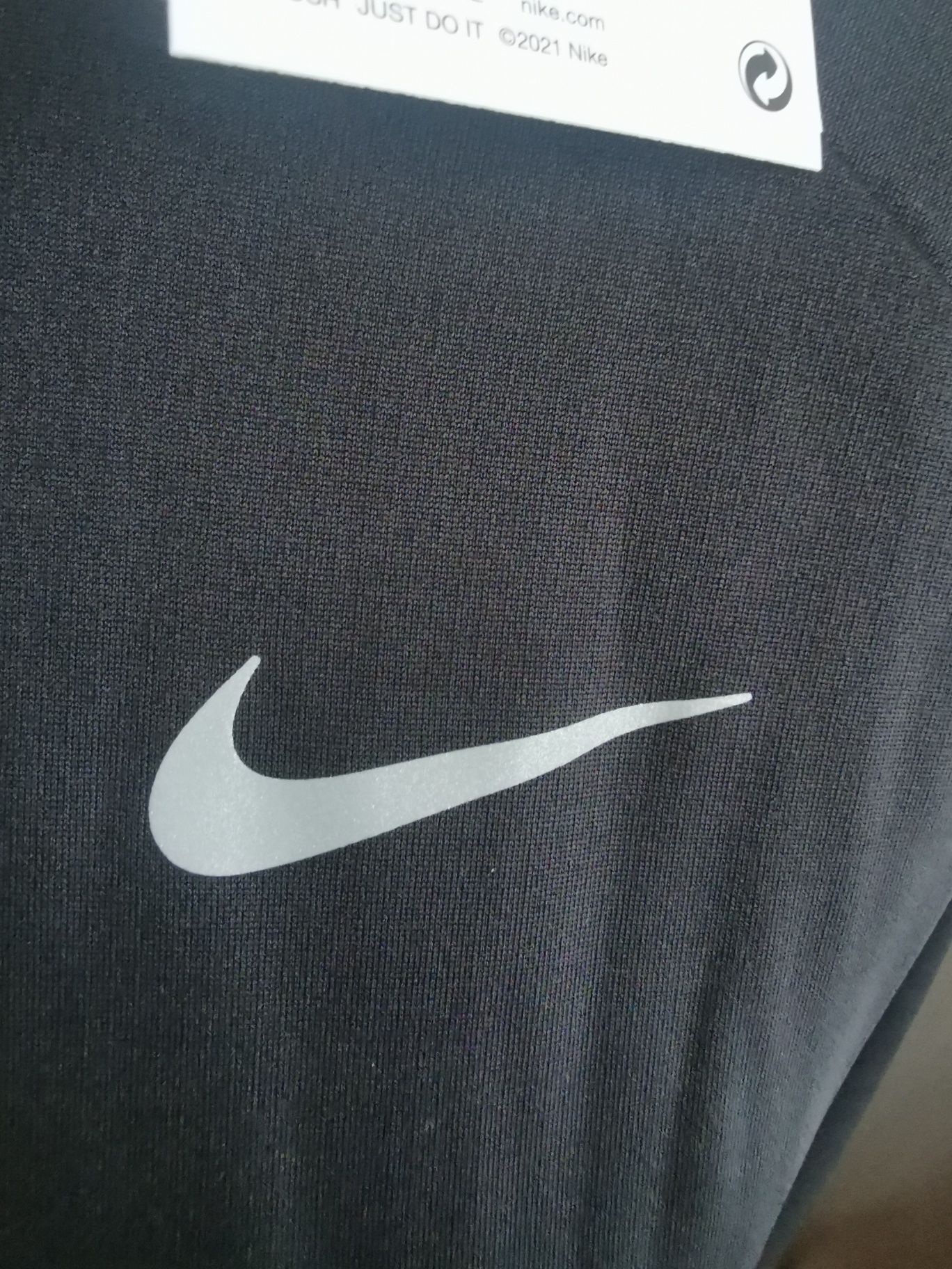 Czarna damska koszulka na długi rękaw Nike Running Dri-fit L