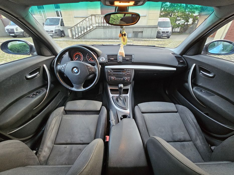 Bmw 120D automat. Rozrząd z przodu. Bogate wyposażenie.