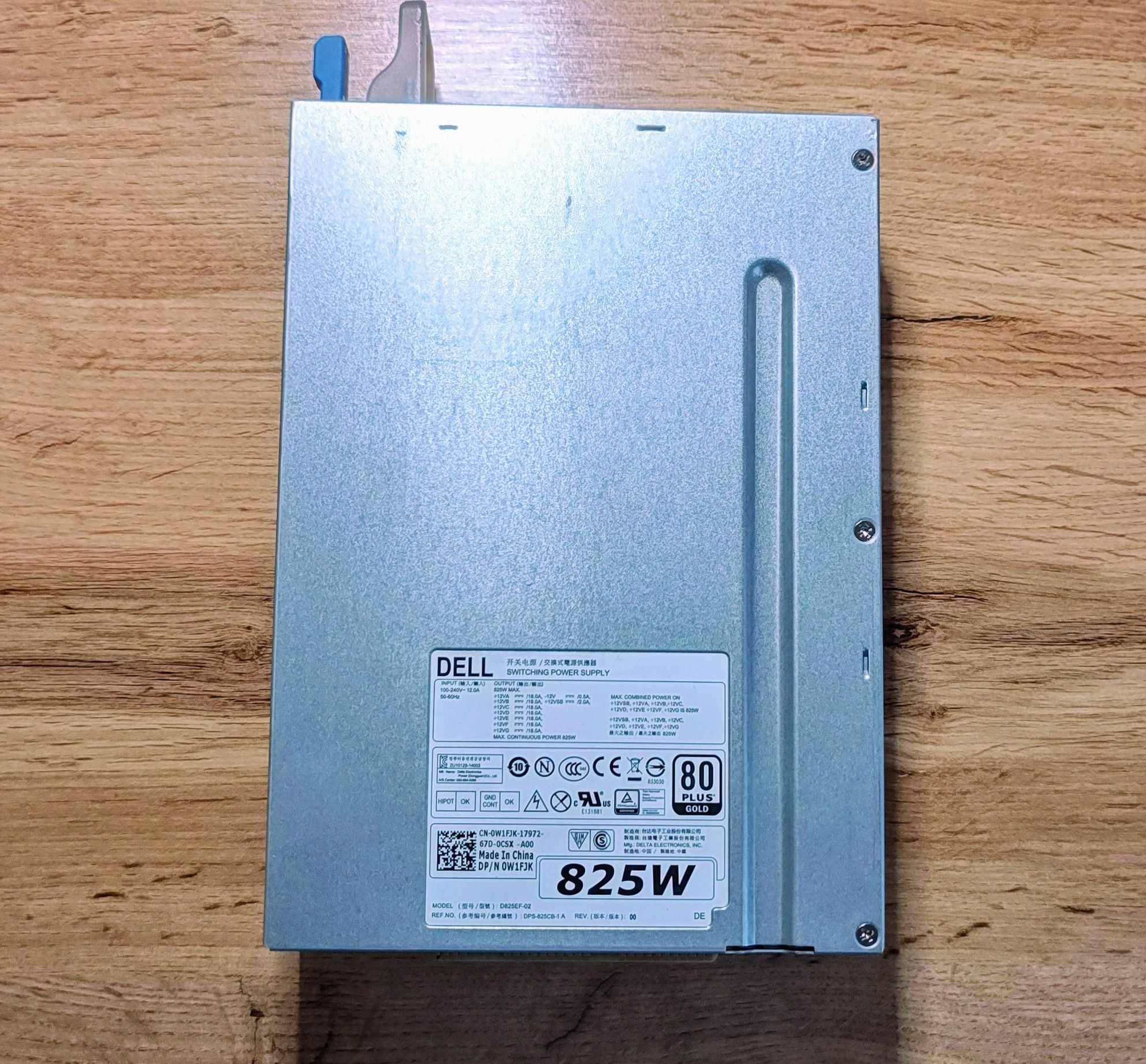 Блок живлення Dell T7810 0W1FJK 825w D825EF-02