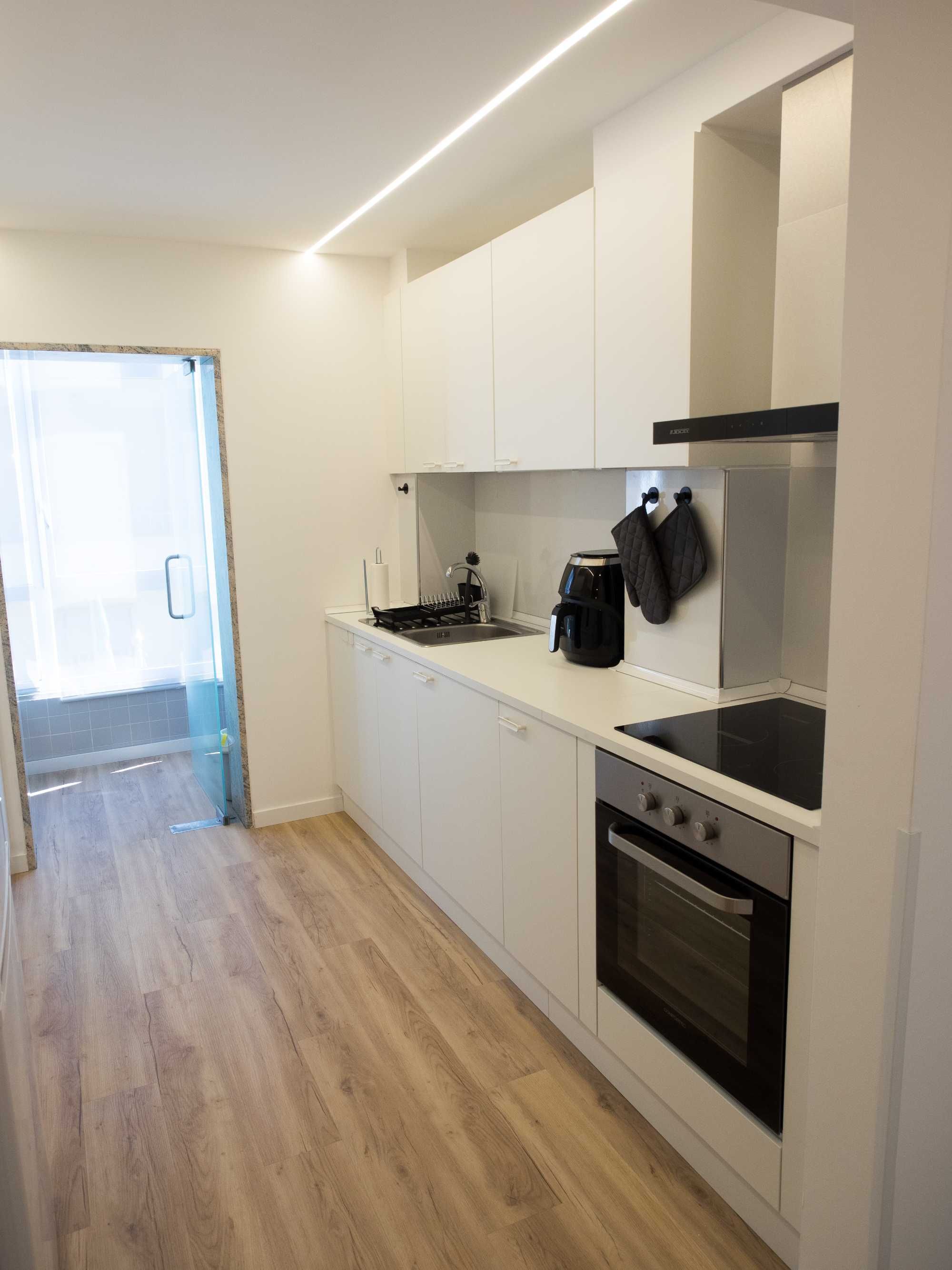 Quarto para estudante feminina – 11 m² com A/C! – Moscavide