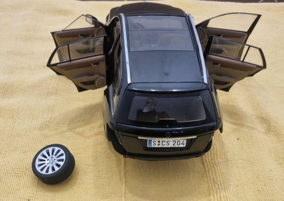 Carro de Coleção em Ferro para Restauro