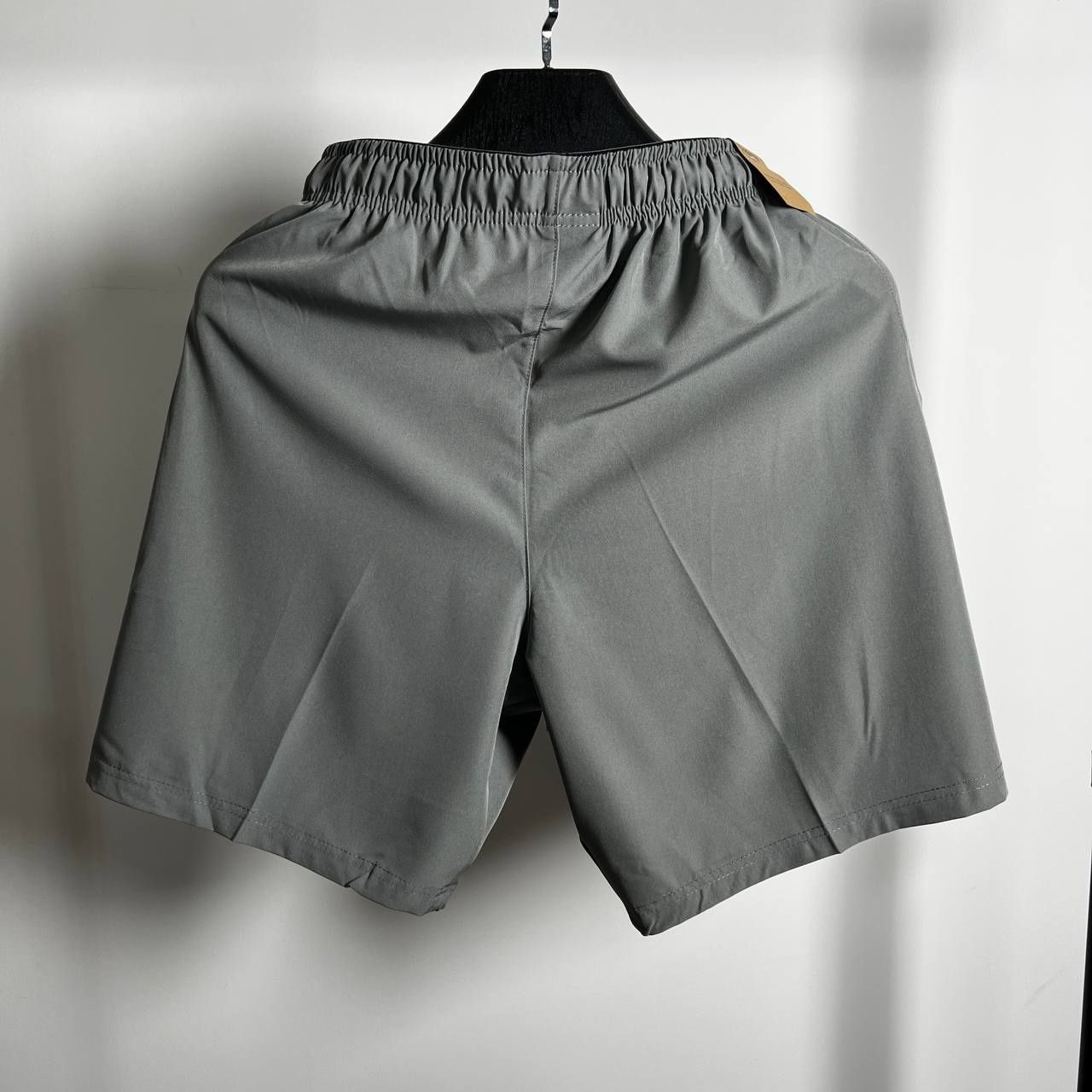 Спортивні шорти Nike dri-fit standard в чорному та сірому кольорі