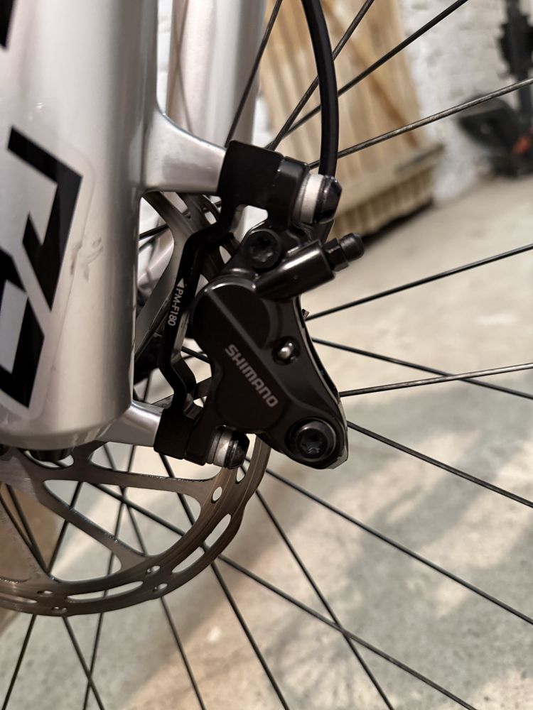 hamulec shimano BL-MT501 4 tłoczki przod