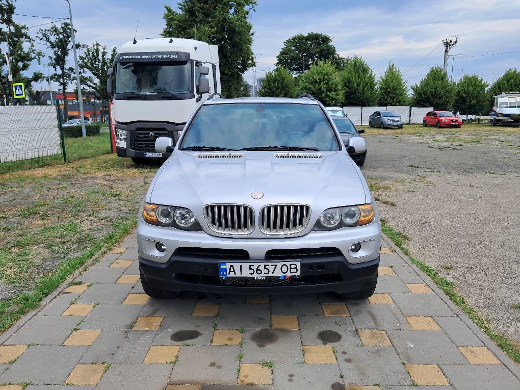 BMW x5 2004г 4,4л автомат ресталинг