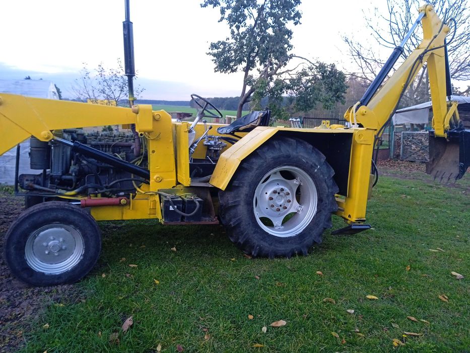 ostrowek koparko-ladowarka pilne