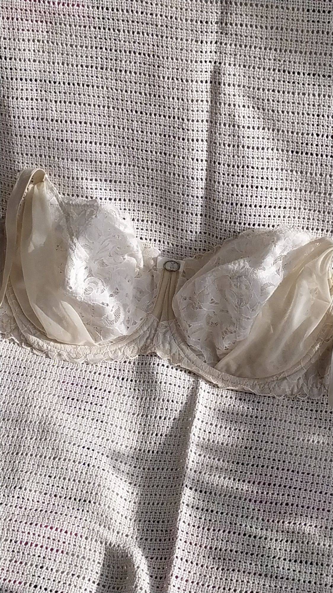 Бюст jasmine 90C, 90D мягкий, колір молочний