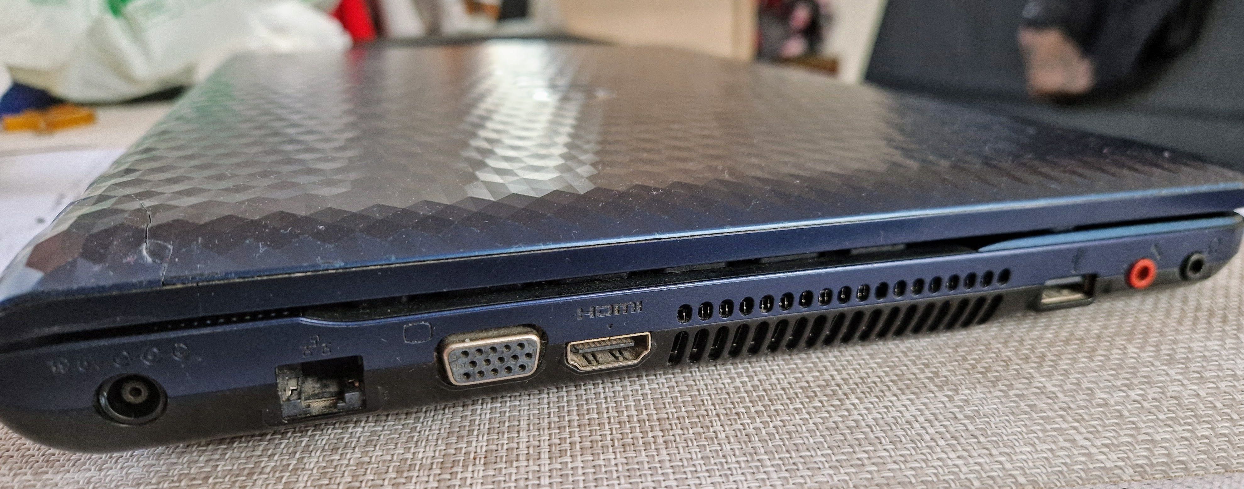Laptop SONY VAIO PCG-71811M Intel Core i3 4 GB / 250GB SSD