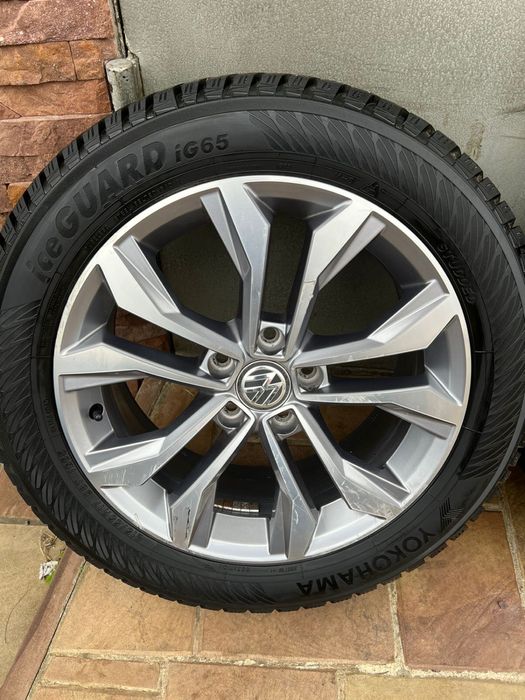 Диски з шинами Volkswagen Tiguan 215/55 r17