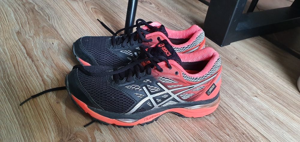 ASICS GEL CUMULUS 18 damskie buty GORE TEX rozmiar 37,5 wkadka 24,5cm