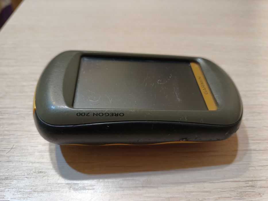 GPS навігатор GARMIN Oregon 200