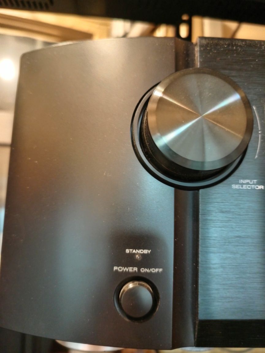 Продам Marantz SR4003